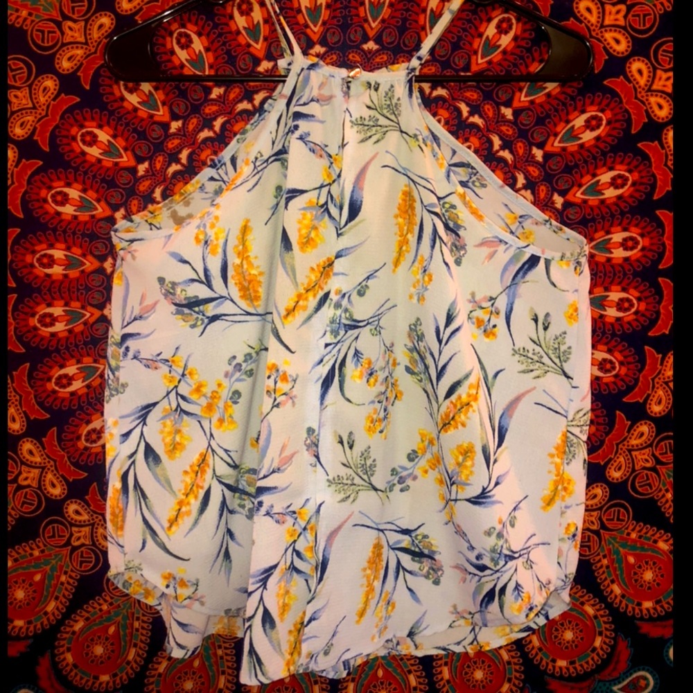 Fashionable tank top